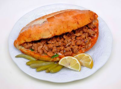 Duble Yarım Ekmek Et Tantuni