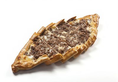 Kavurmalı Kaşarlı Pide