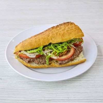 Yarım Ekmek Arası Sivas Köfte