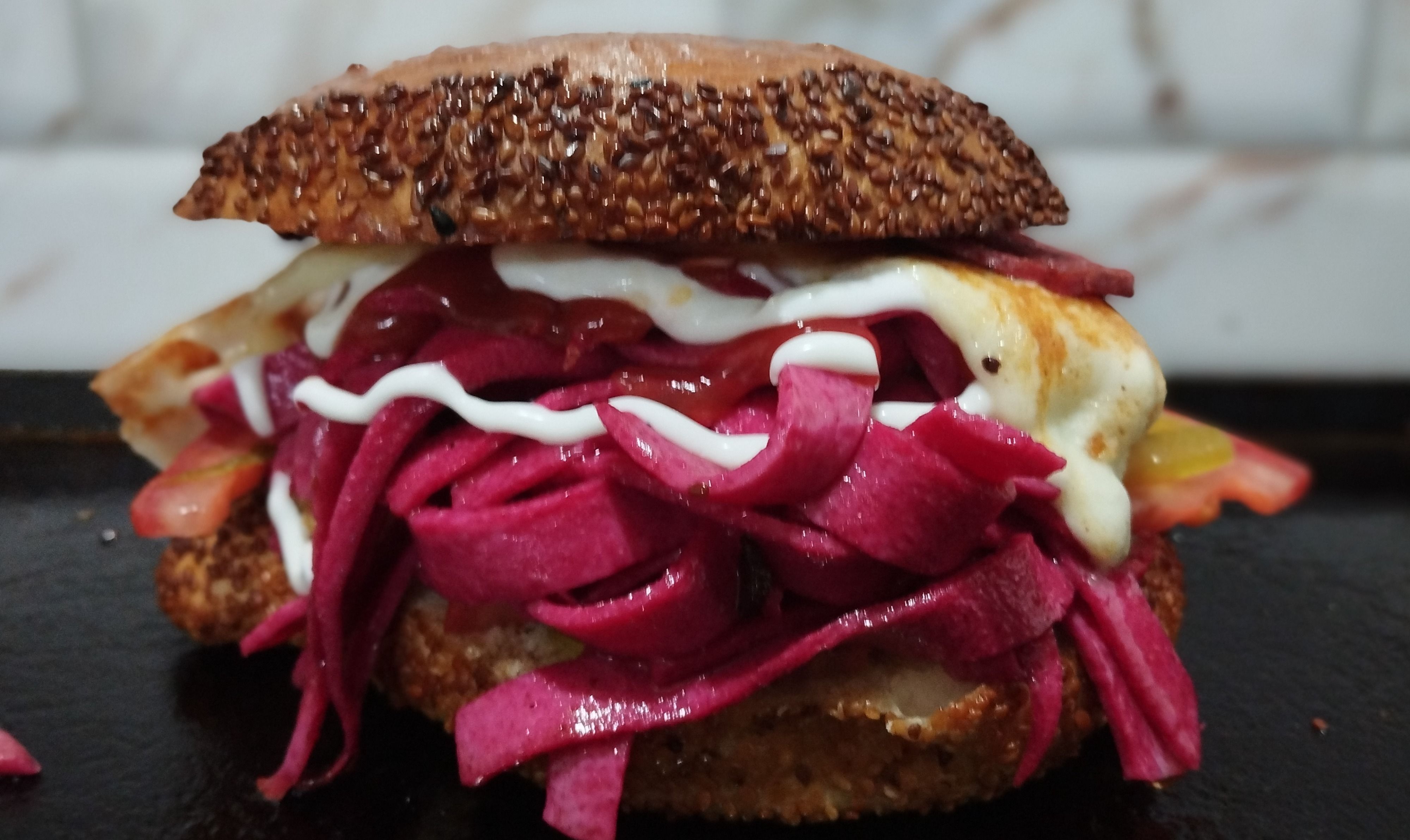 Ferroo Special Yengen Kumru Sandviç