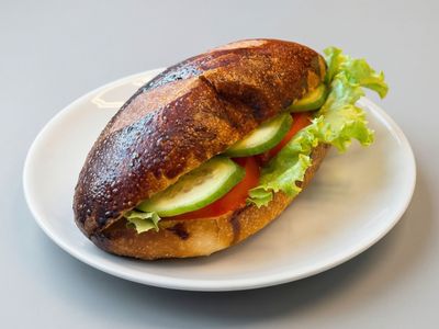 Beyaz Peynirli Uzun Sandviç