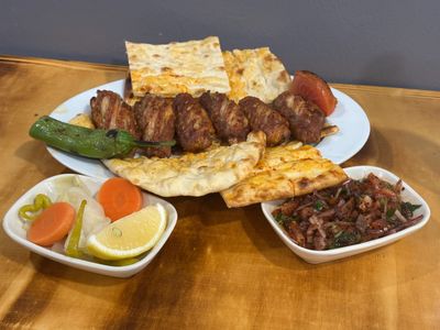 Yaprak Kanat