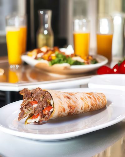 Special Kentucky Soslu Et Döner Dürüm