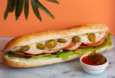 Acılı Hindi Jambon Sandviç