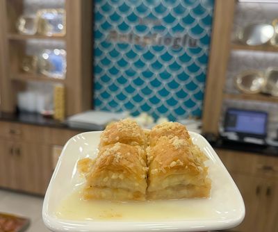 Fındıklı Sütlü Nuriye (4 Adet)