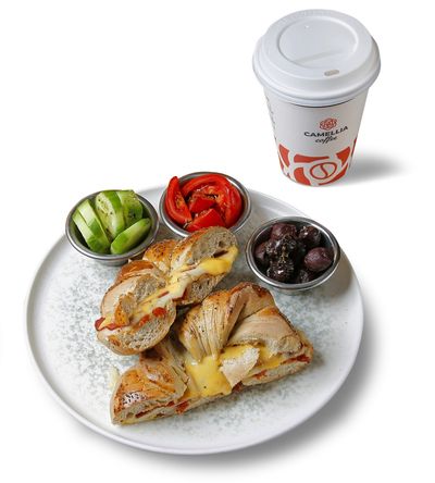 Dana Roast Beef Açma Bagel Menü