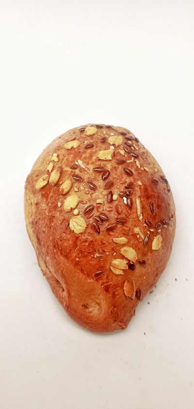 Tam Tahıllı Buğday Peynirli Poğaça