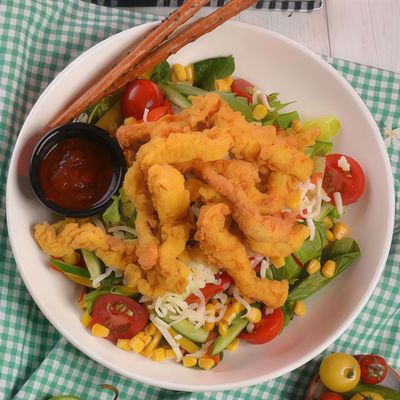 Çıtır Tavuklu Salata
