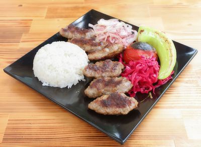 Köfteli Pilav