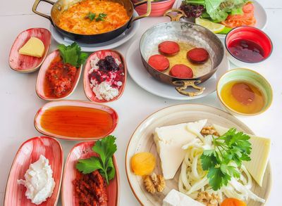Serpme Kahvaltı (2 Kişilik)