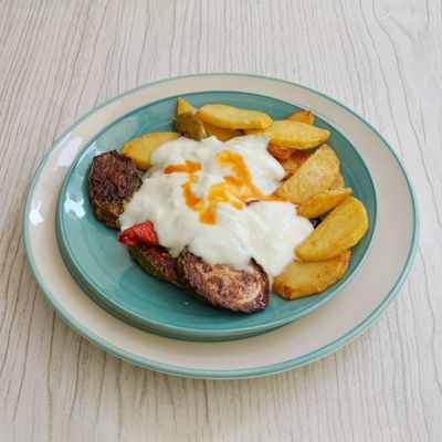 Yoğurtlu Karışık Kızartma