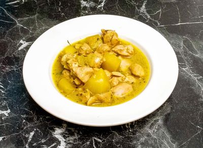 Nepal Köri Soslu Tavuk - Nepalese Chicken With Curry Sauce