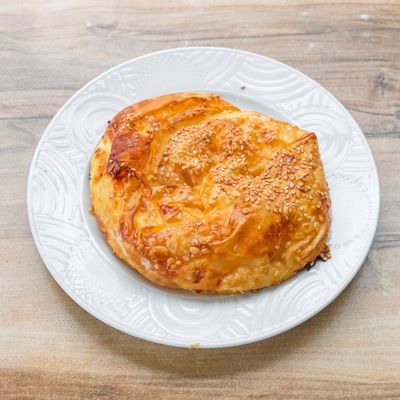 Peynirli Gül Böreği