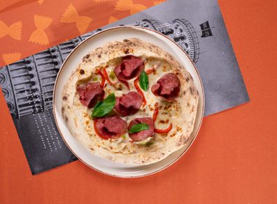 Dana Roast Beef Pizza