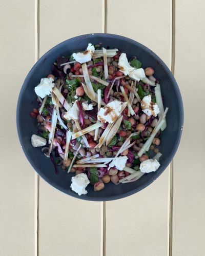 Narlı Keçi Peynirli Salata