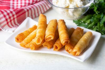 6'lı Peynirli Sigara Böreği