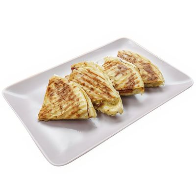 Sucuklu Bazlama Tost