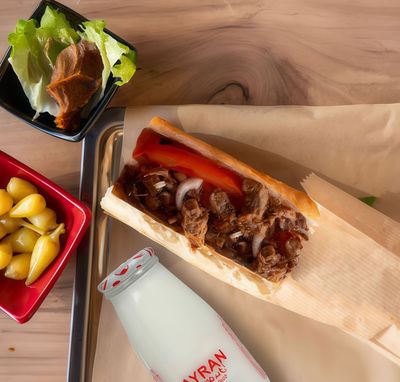 Baget Ekmek Arası Kavurma & Ayran Menü