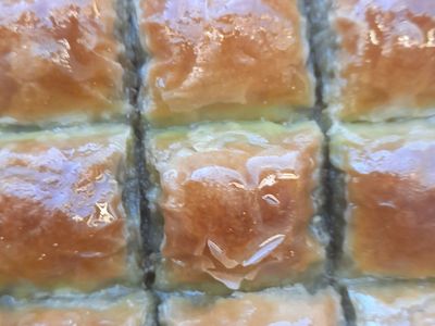 Fıstıklı Antep Özel Baklava (1 kg.)