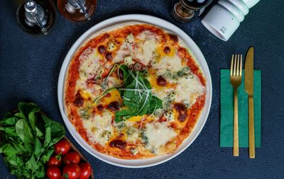 5 Peynirli Pizza (30 cm.)