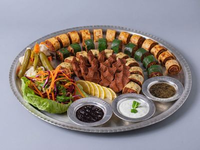 Anadolu Tepsi Çiğ Köfte