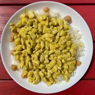 Köri Soslu Tavuklu Pilav