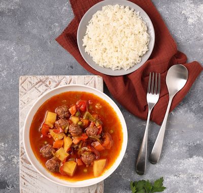 Sebzeli Köfteli & Pirinç Pilavı