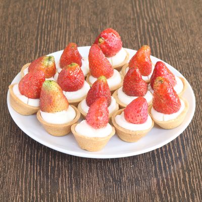 Çilekli Tartolet (300 gr.)