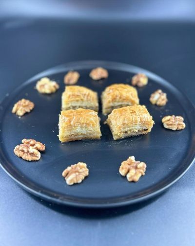 Tereyağlı Cevizli Baklava (1 kg.)