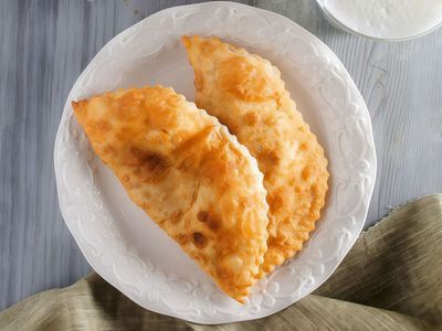 Kıymalı Çi Börek
