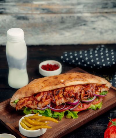 Apiko Ekmek Arası Izgara Tavuk