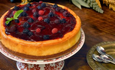 Orman Meyveli New York Cheesecake