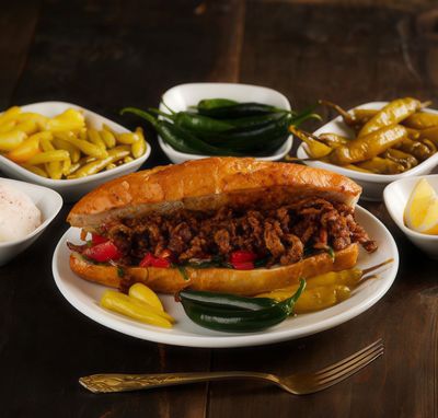 Ekmek Arası Et Tantuni
