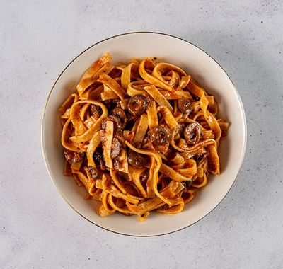 Fettuccine Napoliten Makarna