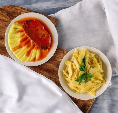 Kremalı Zirve (Püreli Rosto + Makarna)