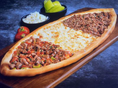 Karışık Pide