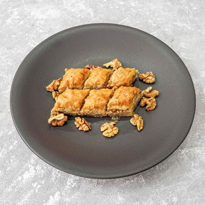 Cevizli Ev Baklavası 