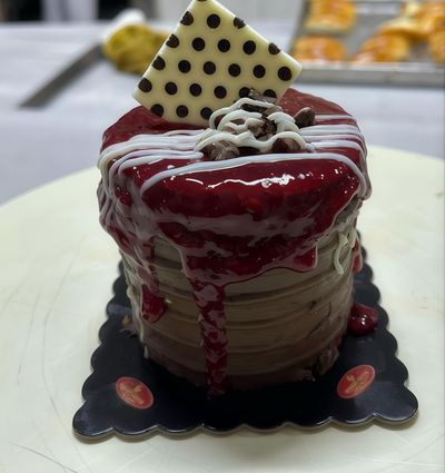 Frambuazlı Çikolatalı Pasta (Adet)