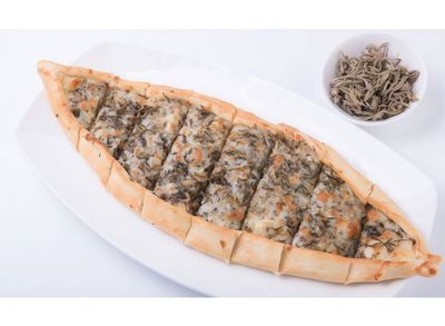 Zahterli Pide