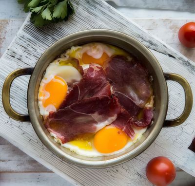 Pastırmalı Yumurta (2 Kişilik)