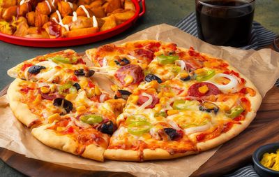 Karışık Pizza (Orta)