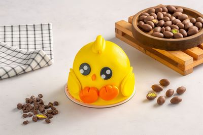 Civciv Figürlü Pasta