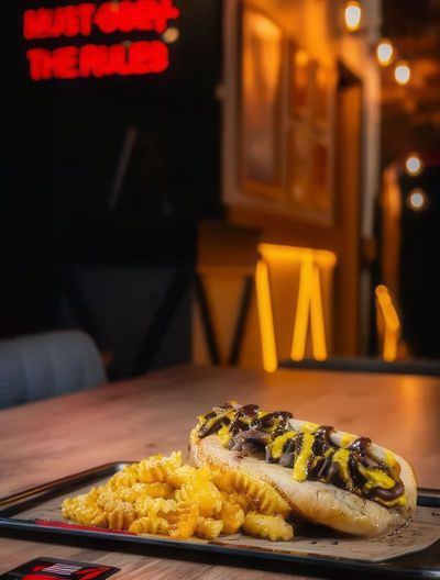 Amerikan BBQ Steak Sandviç