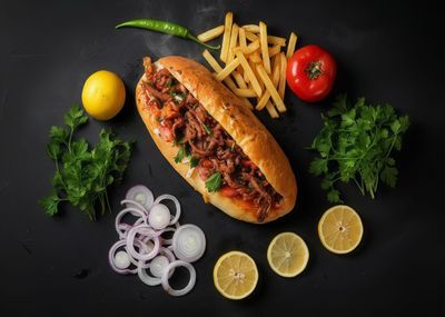 Ekmek Arası Et Tantuni