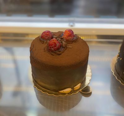 Çikolatalı Çilekli Pasta