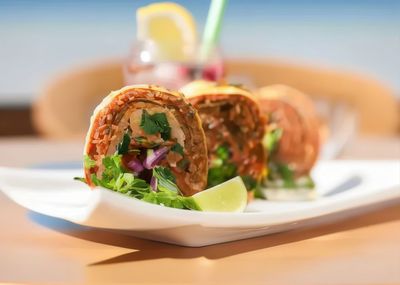 Ton Ton Rolls