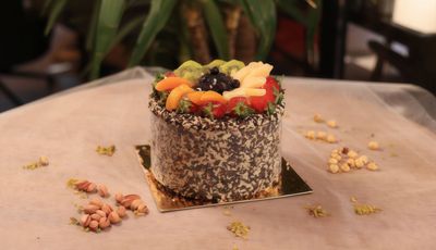 Meyveli Çikolatalı Pasta