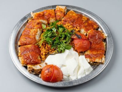 Lahmacun Beyti Sarma (Kaşarlı)