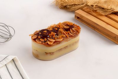 Bademli Muzlu Kaşık Pasta