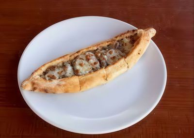 Kuşbaşılı Kaşarlı Cantık